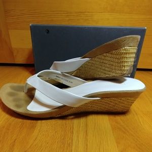 Wedged sandles